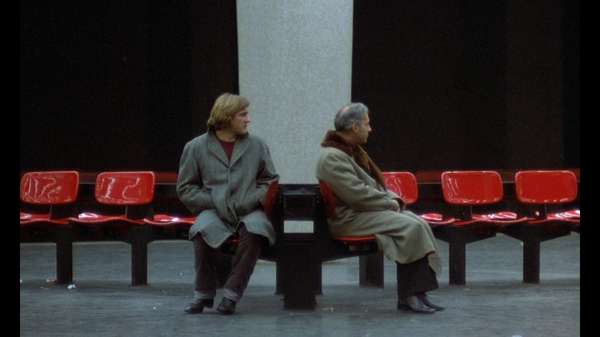 Buffet froid (1979) —  shot,  lighting