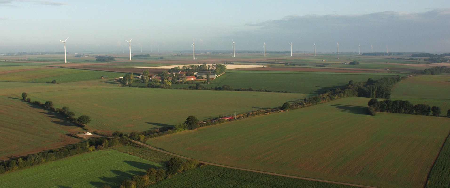 The 15:17 to Paris (2018) —  shot,  lighting