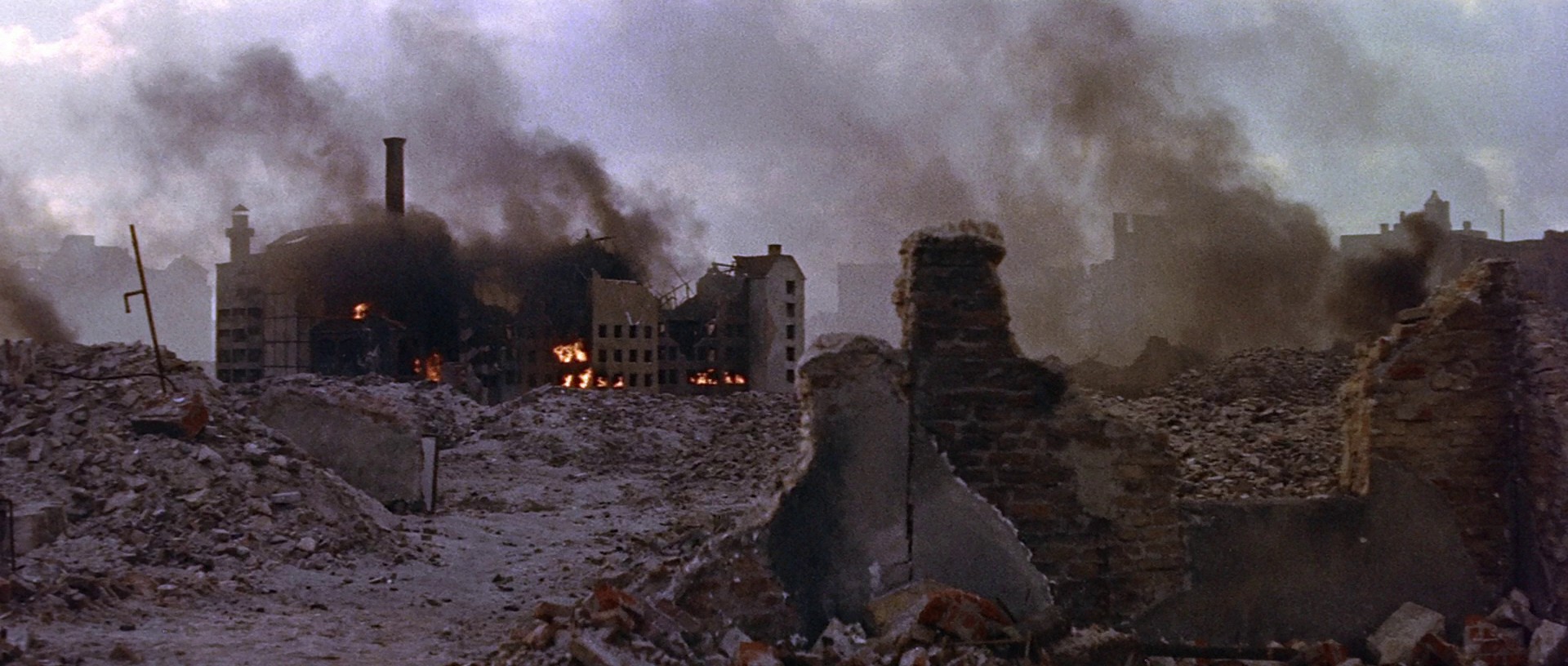 A Time to Love and a Time to Die (1958) —  shot,  lighting