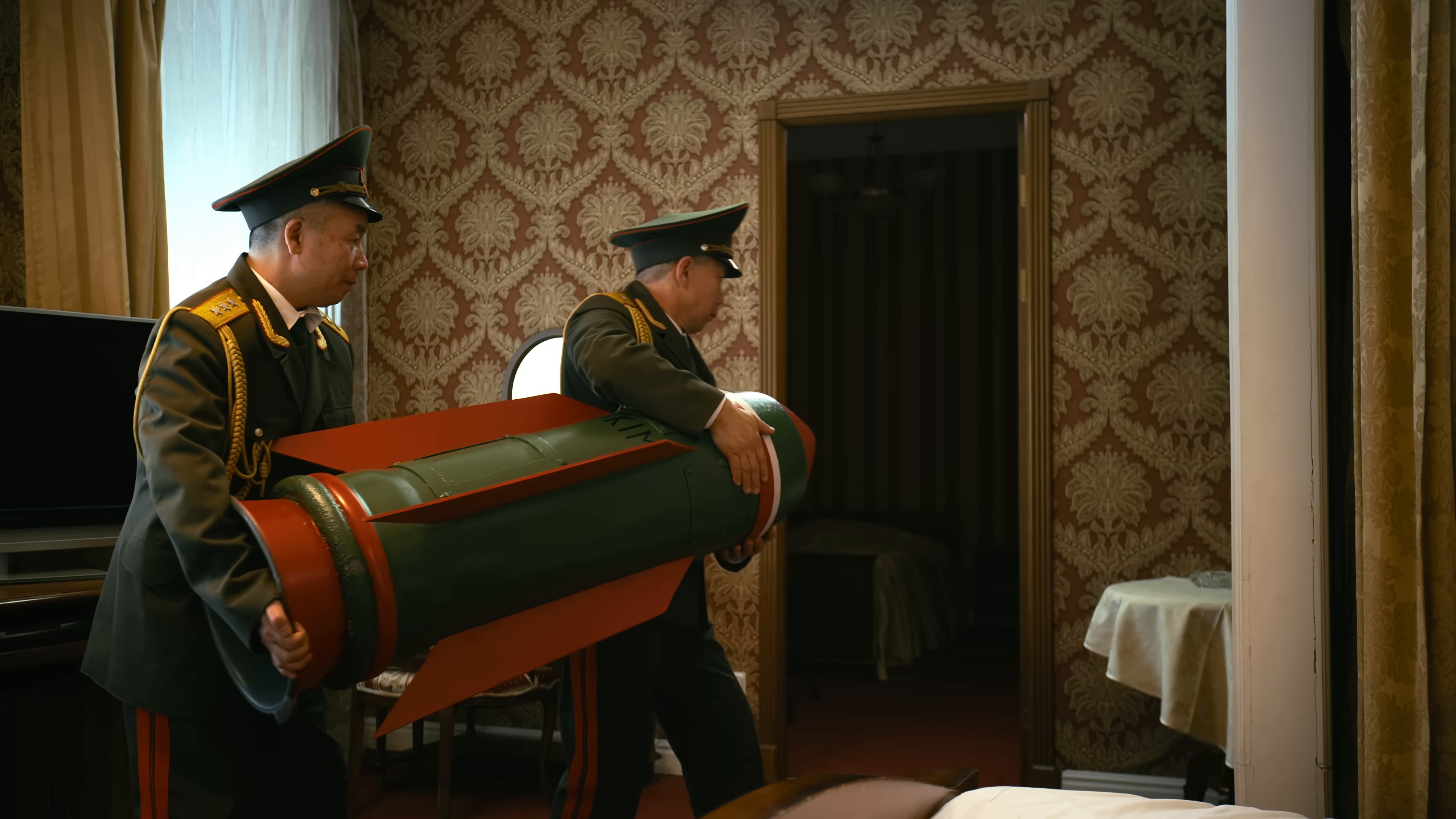 LollyBomb (2017) —  shot,  lighting