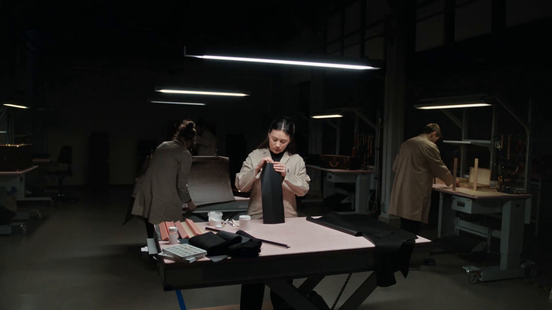 LOUIS VUITTON OLYMPIC GAMES ANTOINE DUPONT (2024) —  shot,  lighting