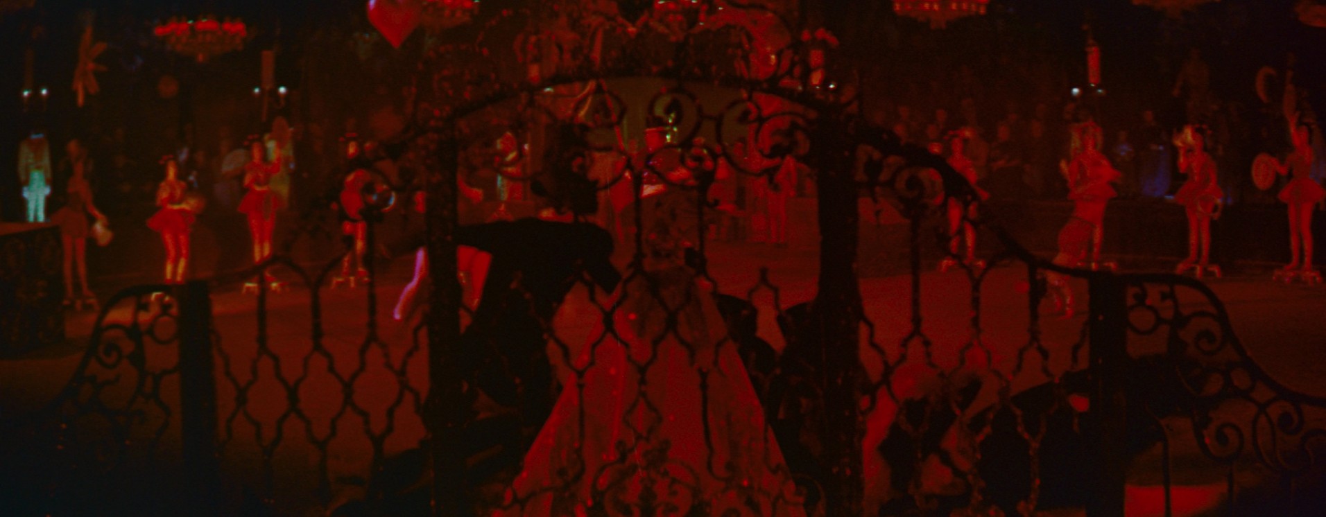 Lola Montès (1955) —  shot,  lighting