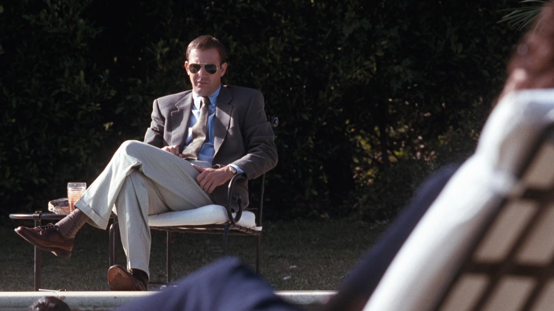 The Bodyguard (1992) —  shot,  lighting