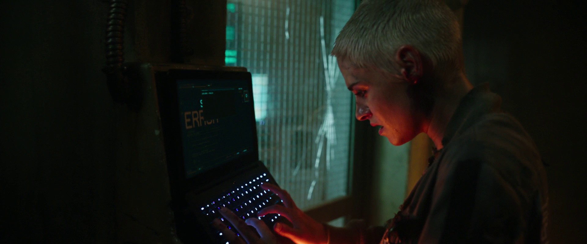 Underwater (2020) —  shot,  lighting