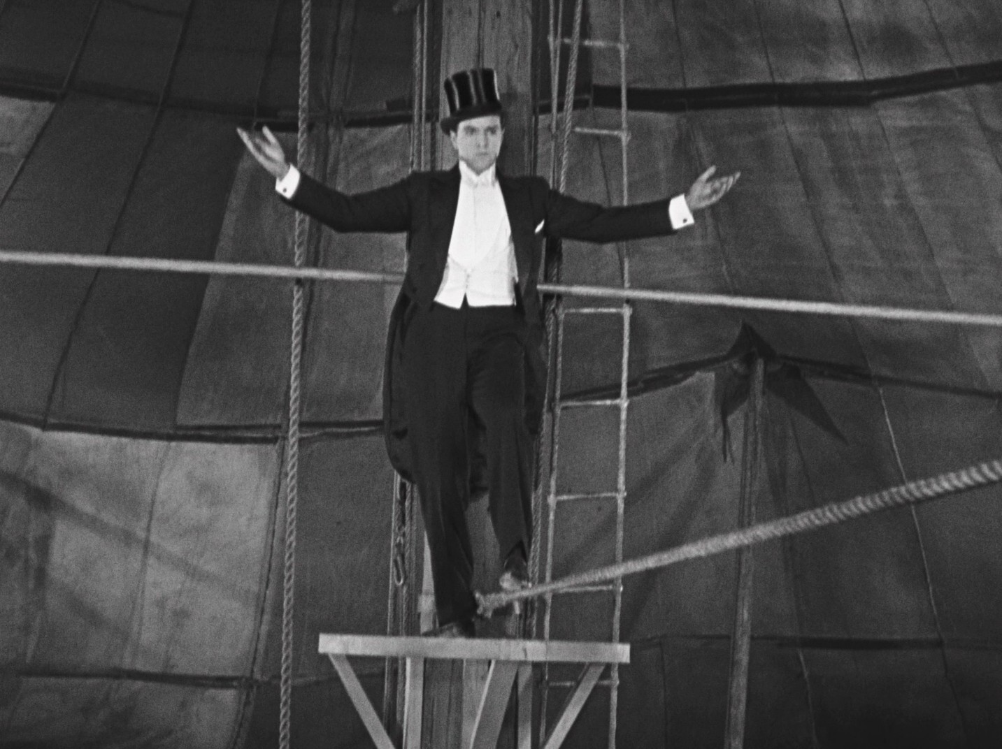 The Circus (1928) —  shot,  lighting