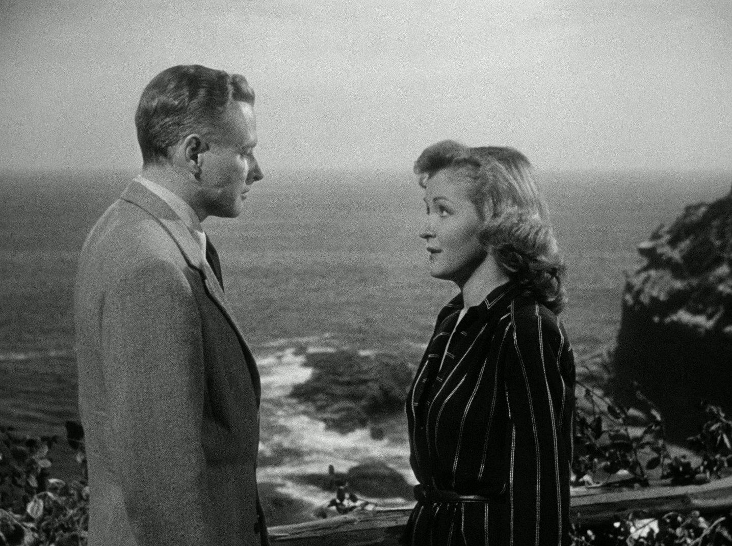 My Name Is Julia Ross (1945) —  shot,  lighting