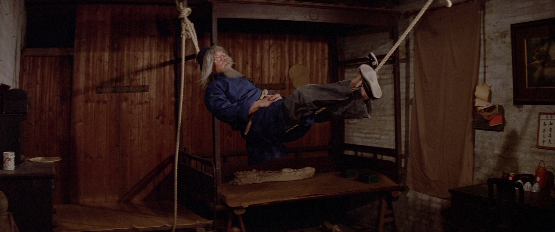 Snake in the Eagle's Shadow (1978) —  shot,  lighting