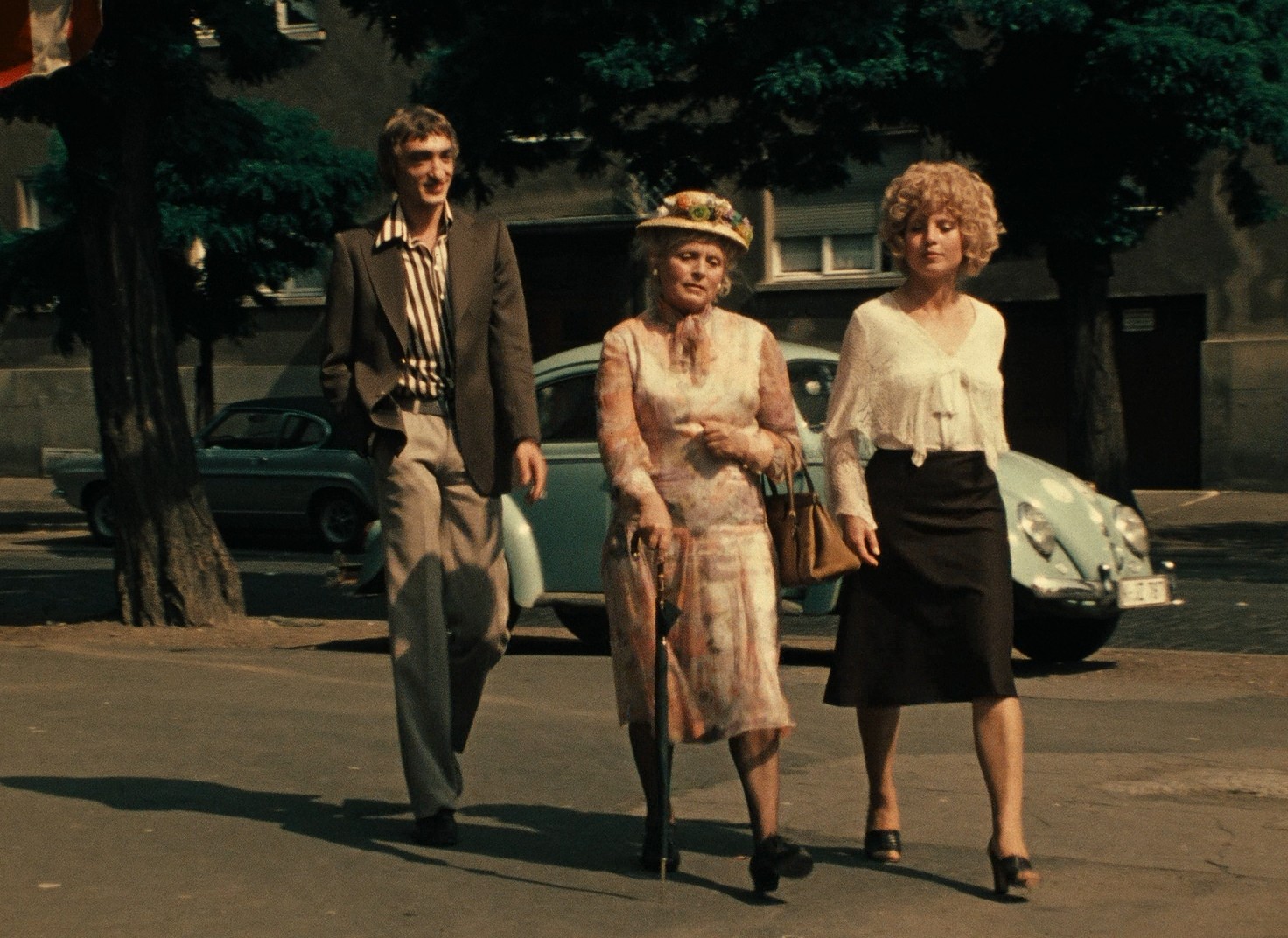 Eight Hours Don't Make a Day (1972) —  shot,  lighting