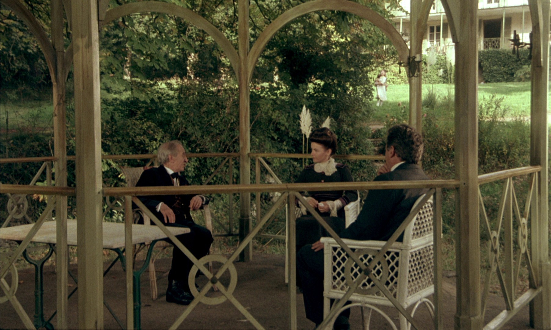 Un dimanche à la campagne (1984) —  shot,  lighting