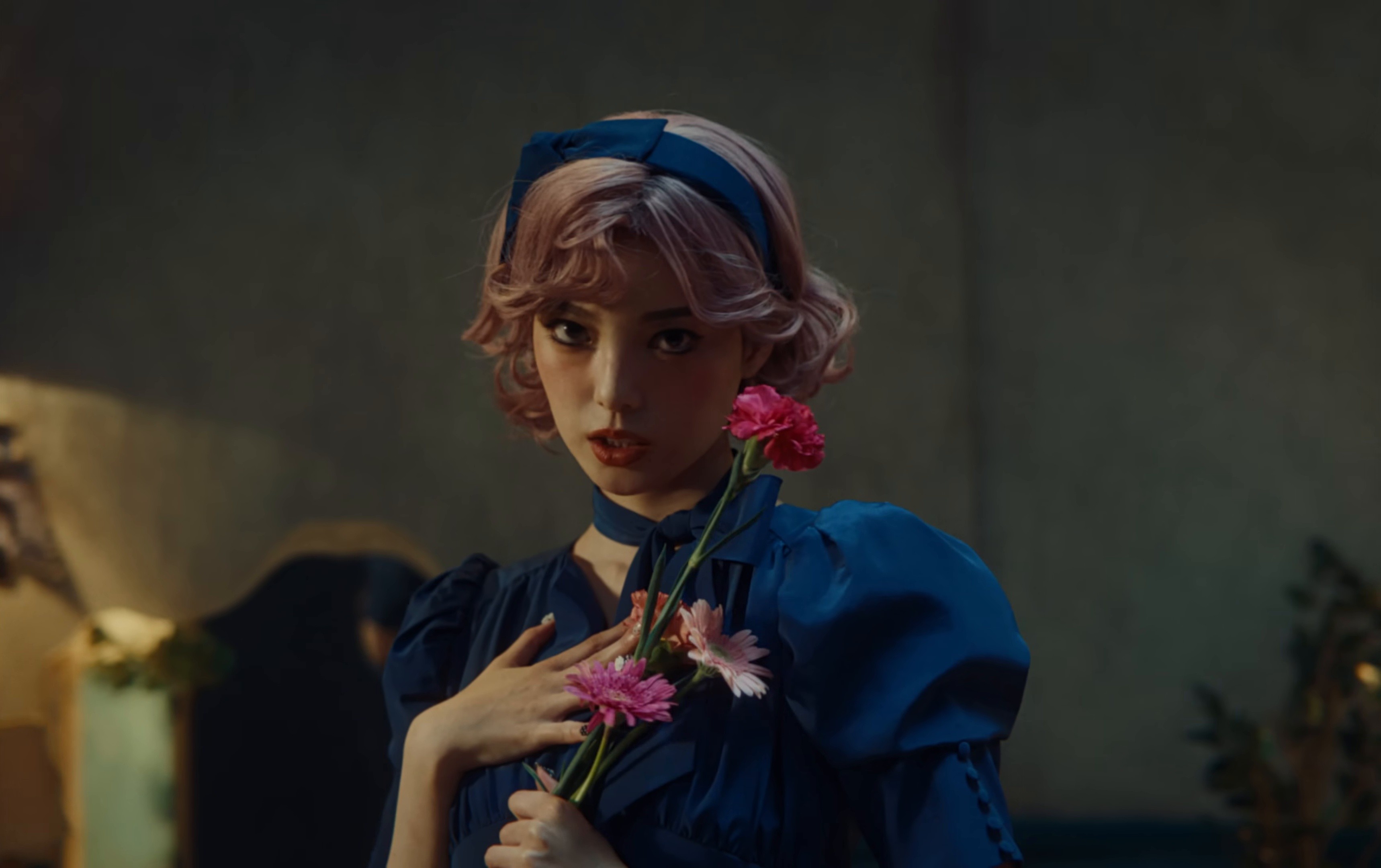 Menhera (2025) —  shot,  lighting