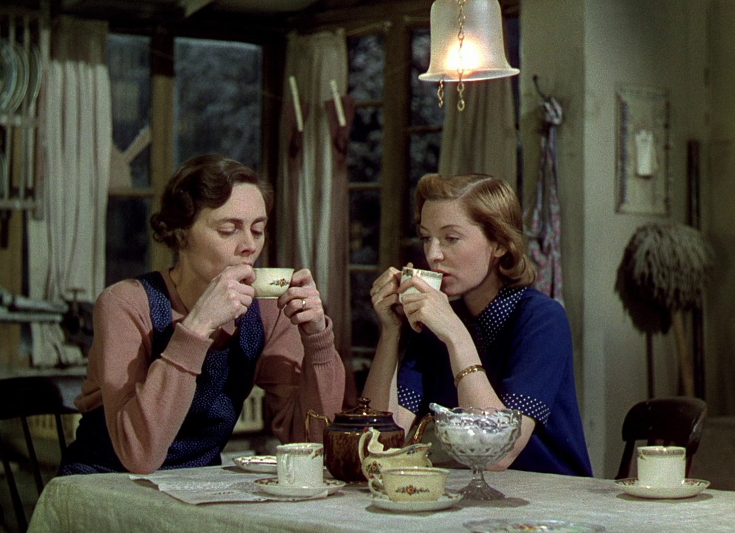 This Happy Breed (1944) —  shot,  lighting