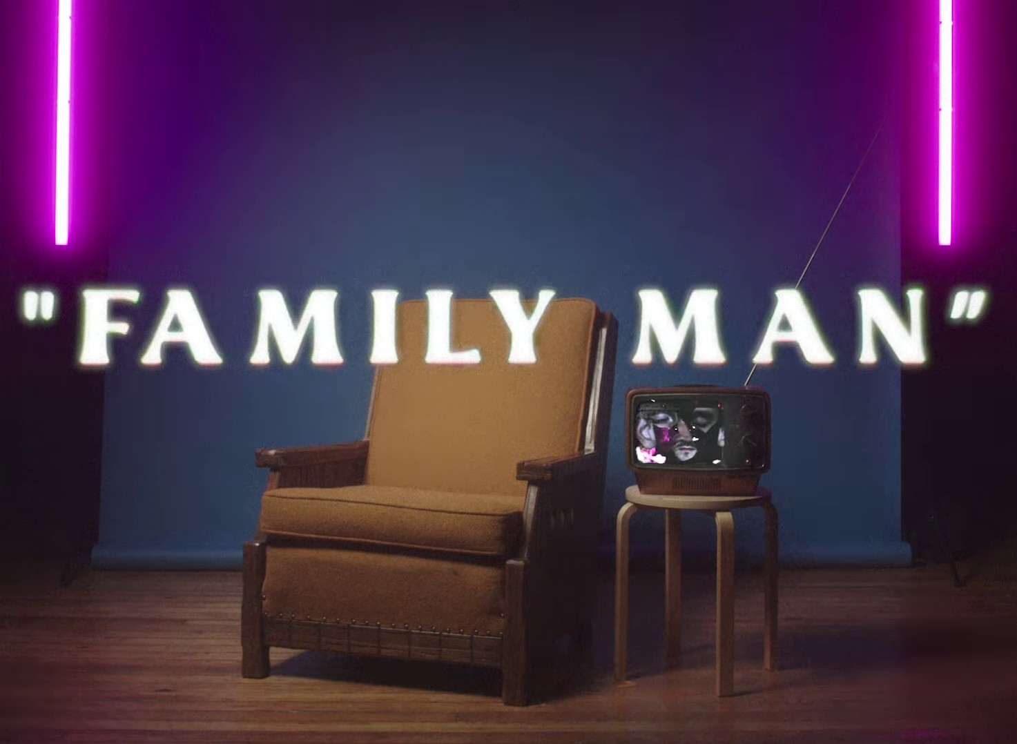 Family Man  (2022) —  shot,  lighting