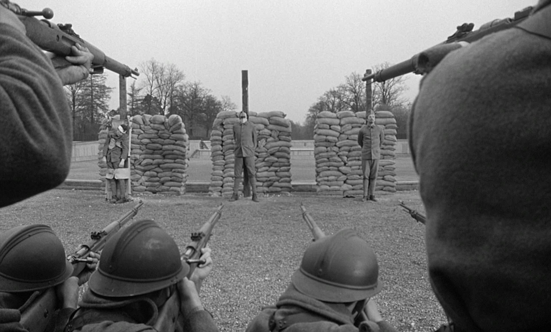 Paths of Glory (1957) —  shot,  lighting