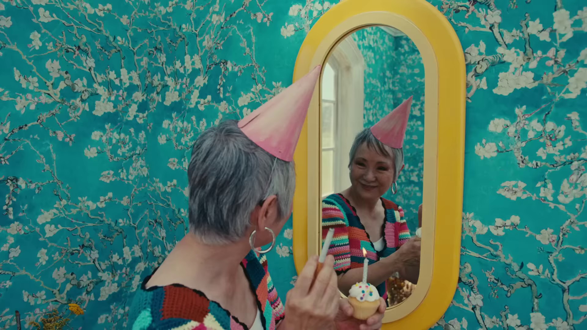 I Like You (A Happier Song) (2022) —  shot,  lighting