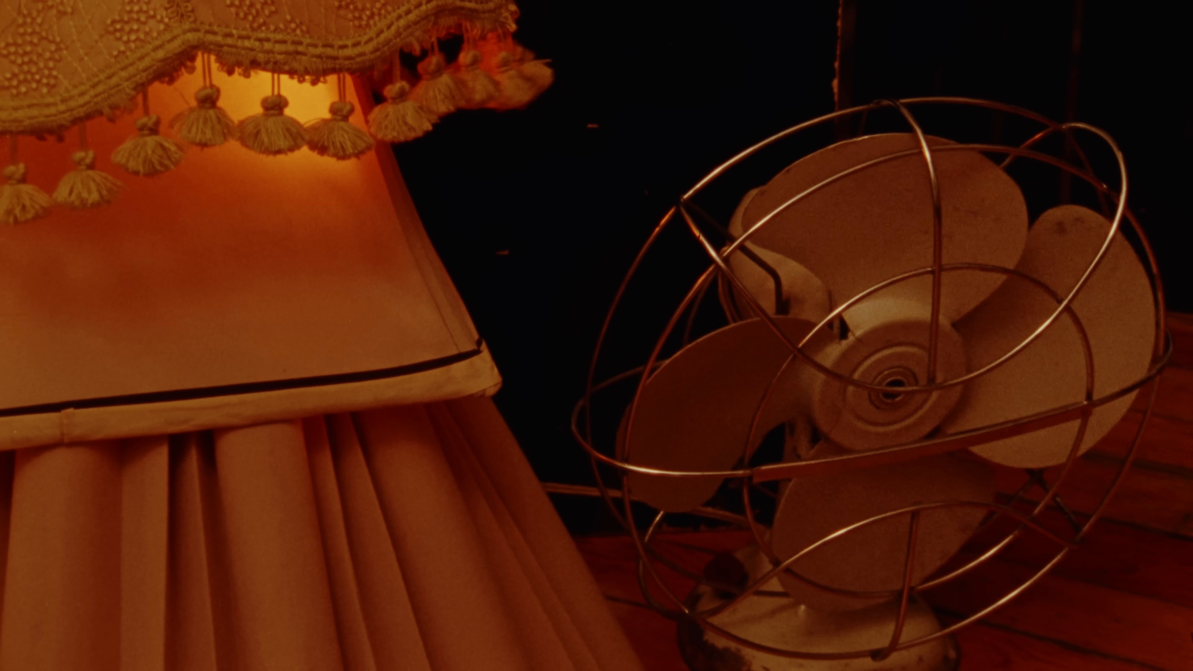 nube gris (2024) —  shot,  lighting