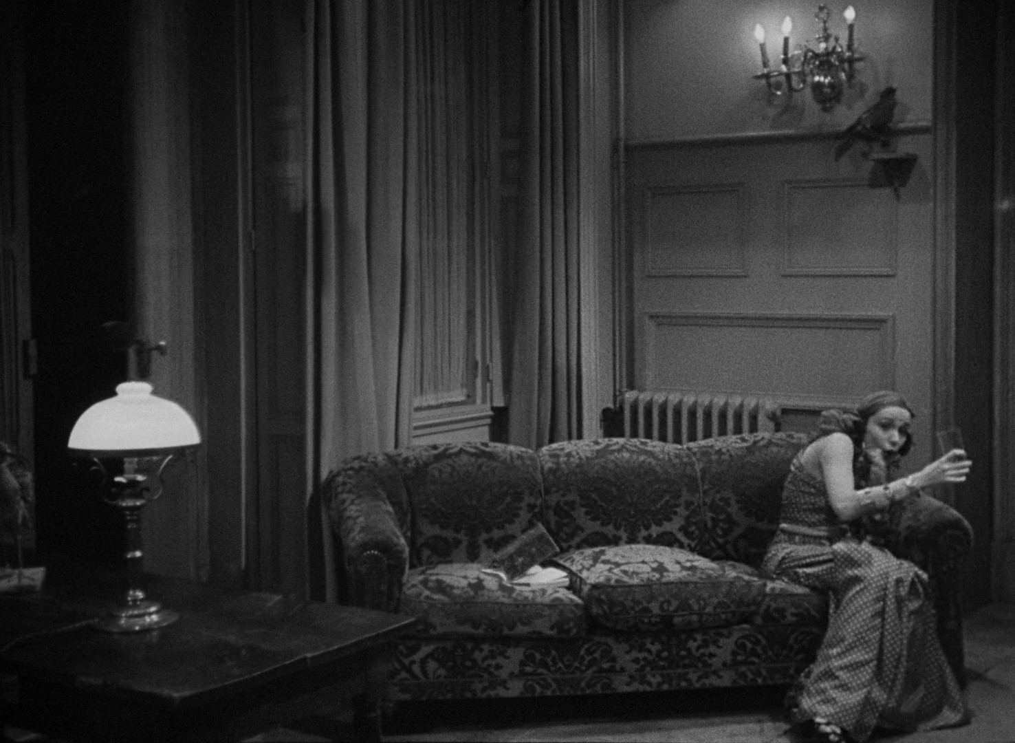 The Rules of the Game (1972) —  shot,  lighting