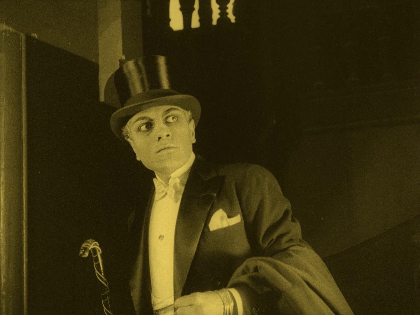 L'inhumaine (1924) —  shot,  lighting