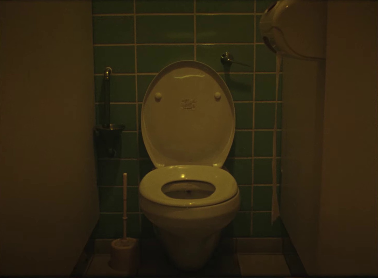 It's You  (2023) —  shot,  lighting