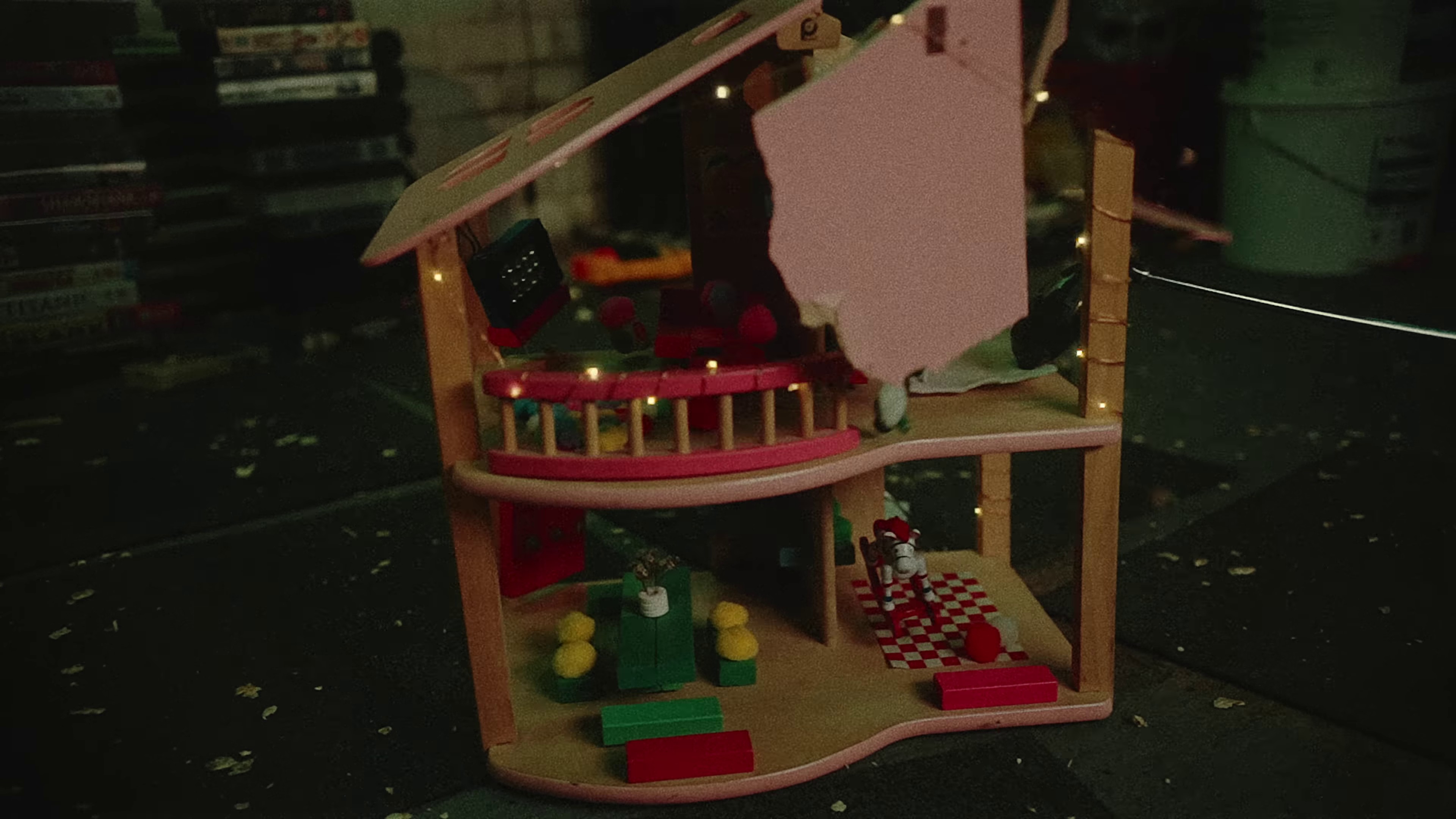 Shiner In The Dark (2023) —  shot,  lighting