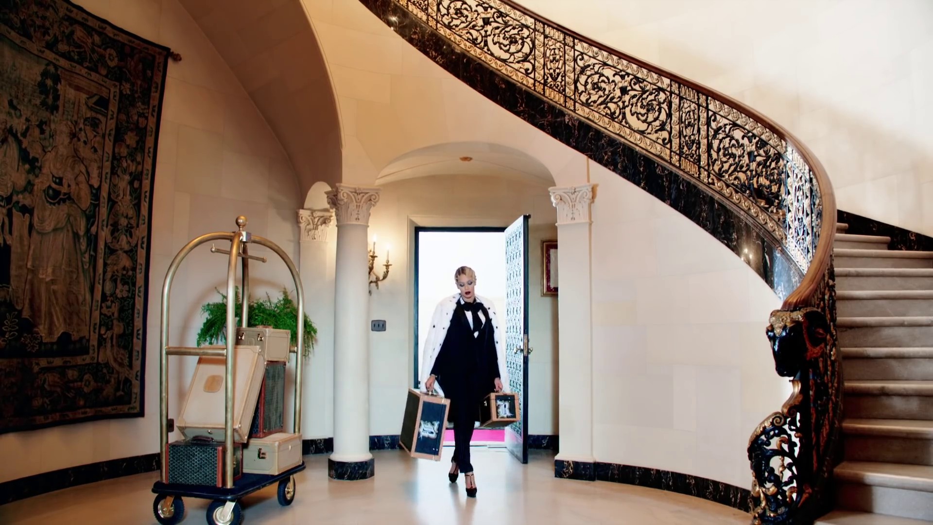 Haunted (2014) —  shot,  lighting