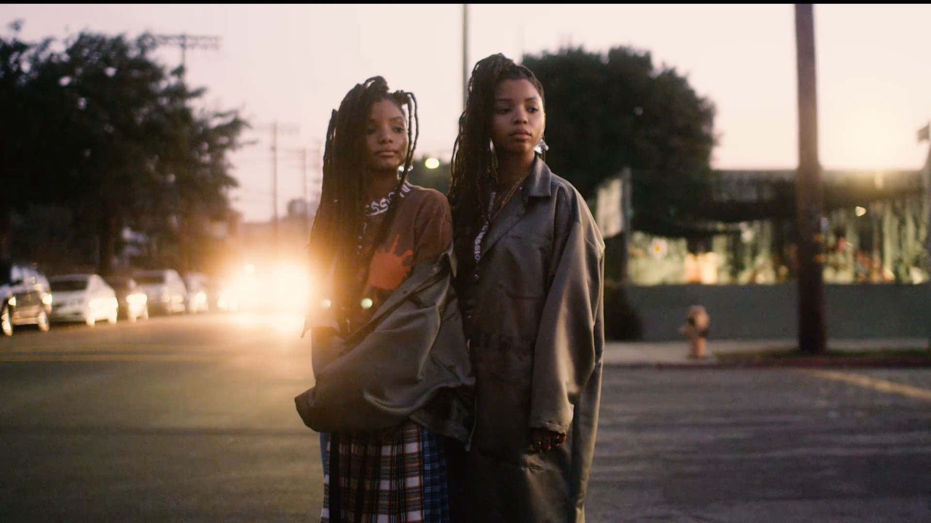 Chloe x Halle x Wonderland (2018) —  shot,  lighting