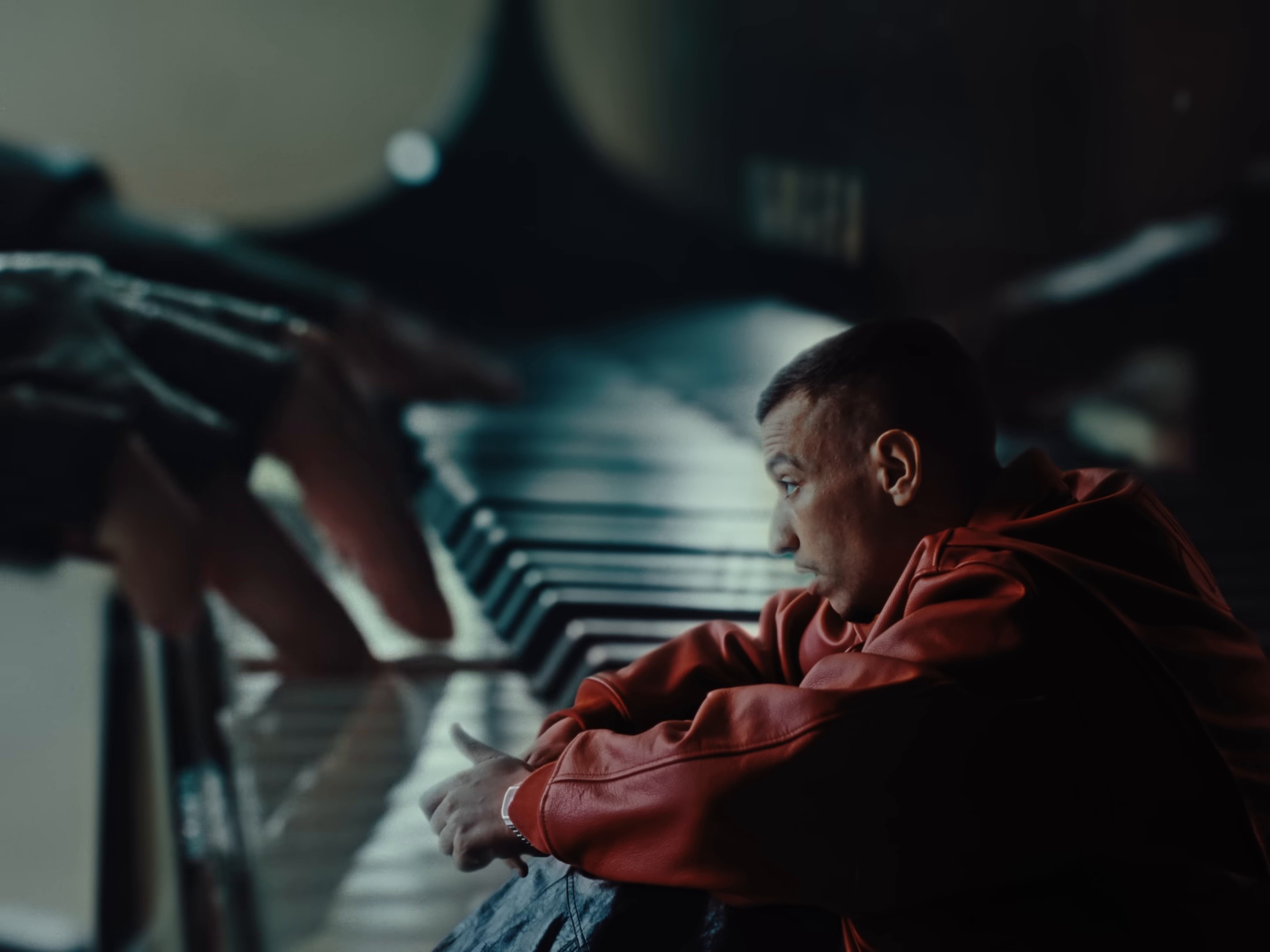 Épilogue (2025) —  shot,  lighting