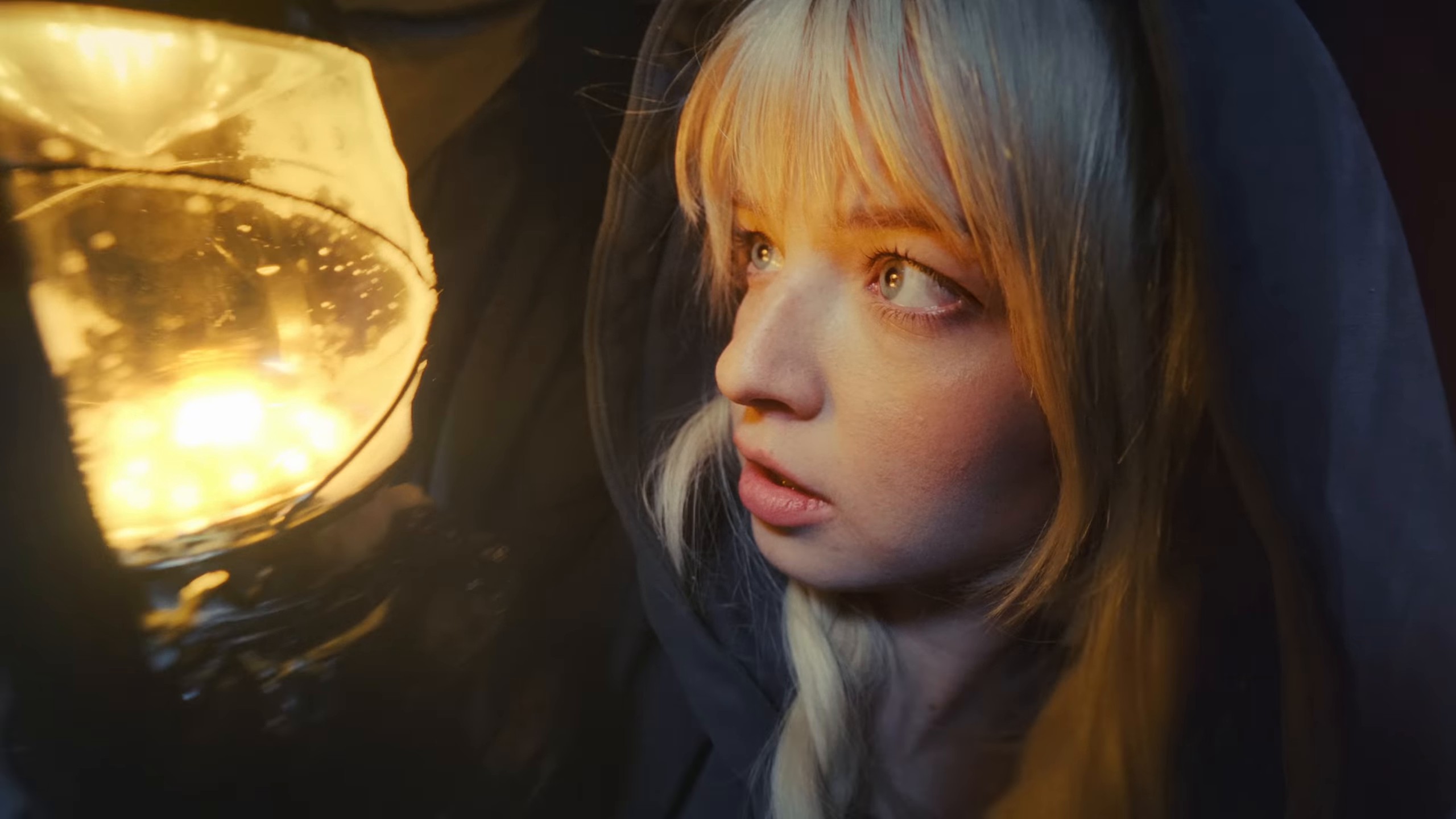 La Chica-cá (2024) —  shot,  lighting