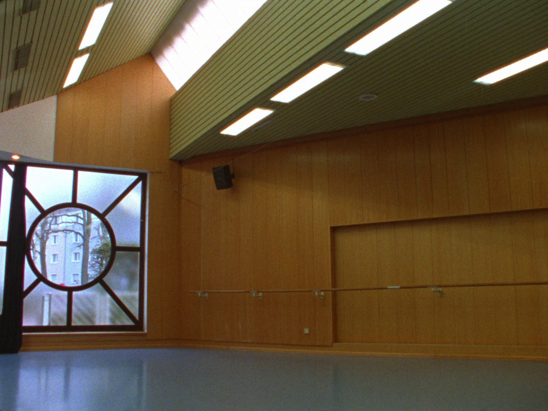 SOLEBOX x ADIDAS ORIGINALS | TISCHTENNIS (2024) —  shot,  lighting