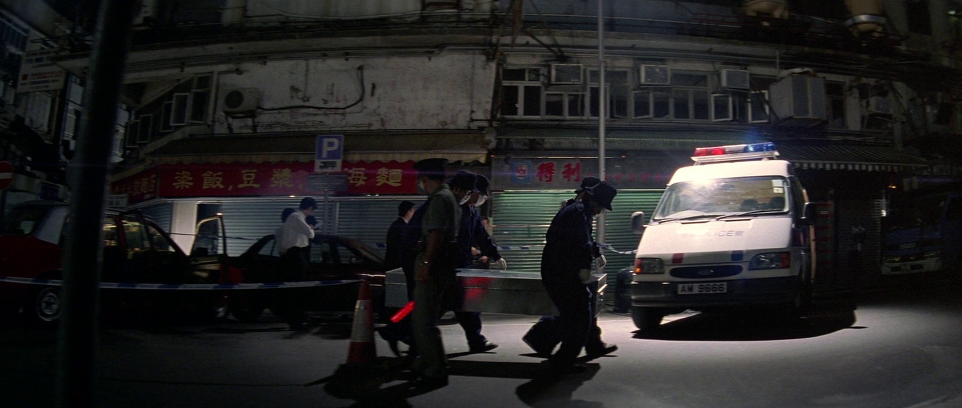 PTU (2003) —  shot,  lighting
