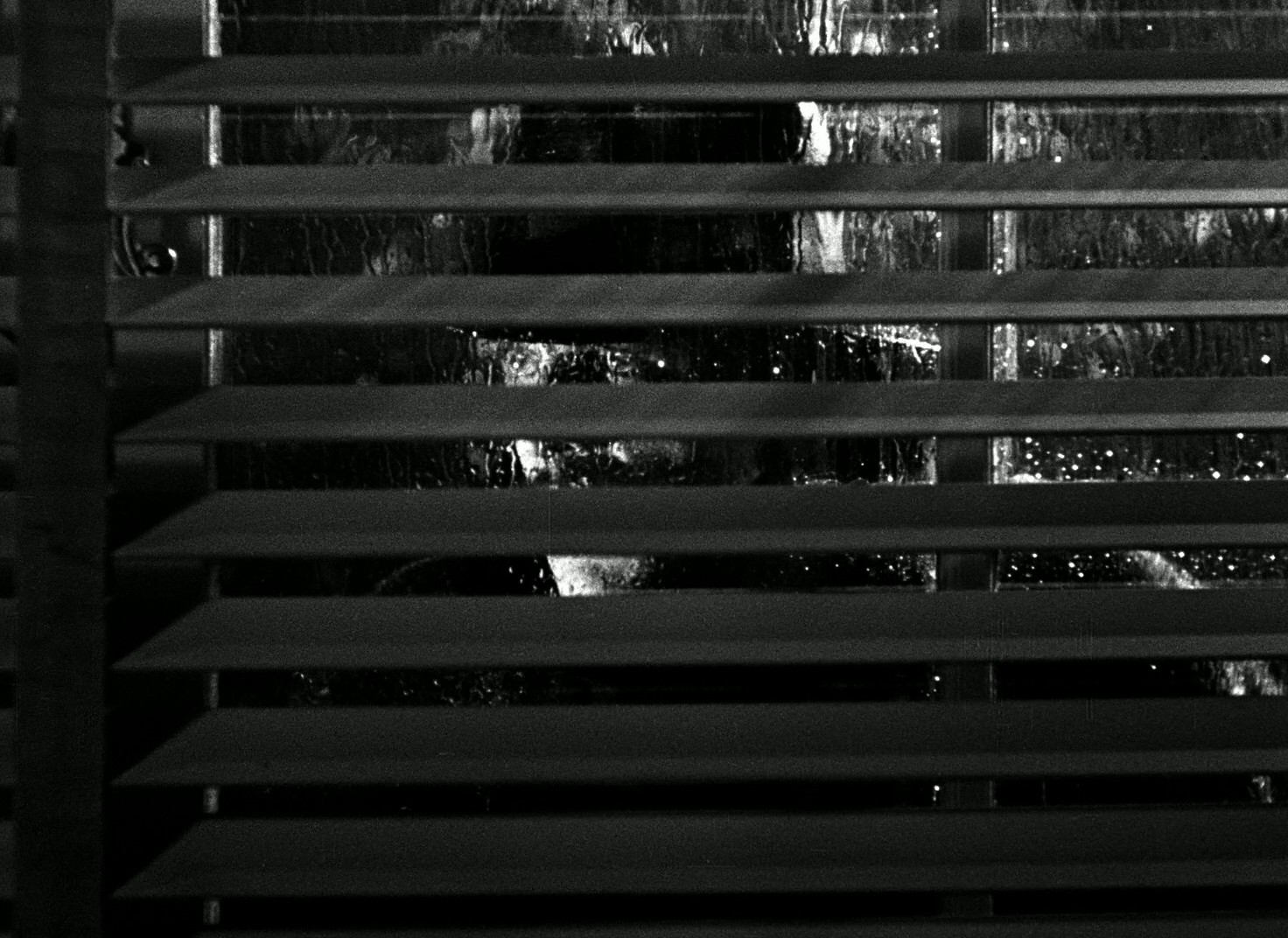 The Phantom Creeps (1939) —  shot,  lighting