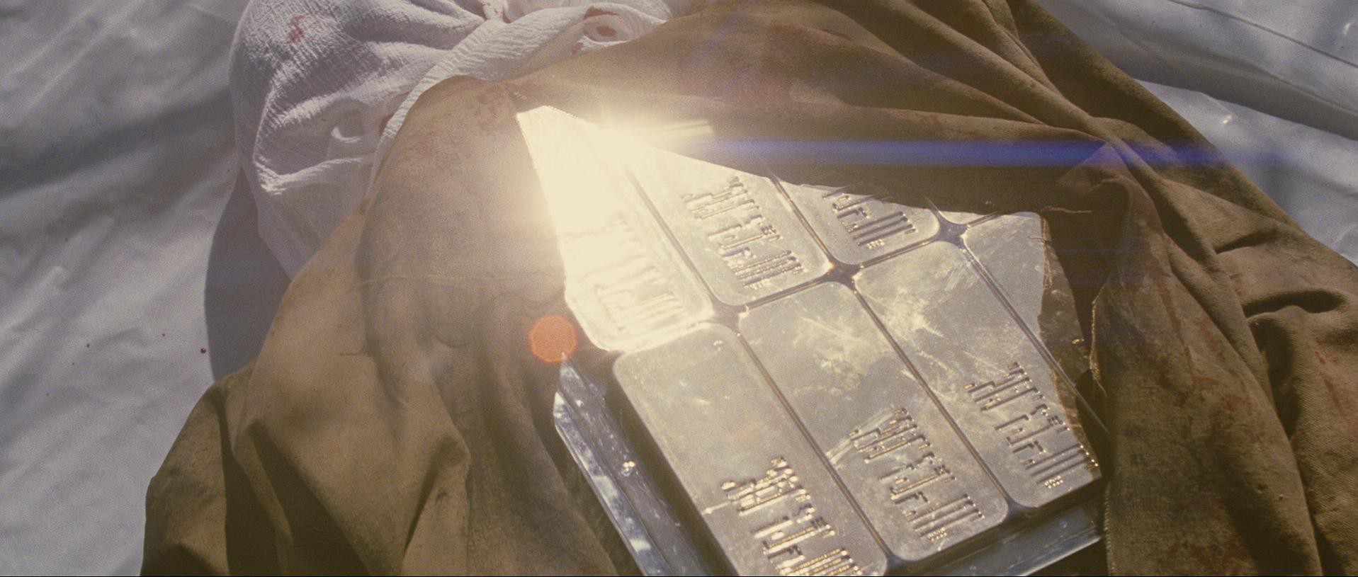 Looper (2012) —  shot,  lighting