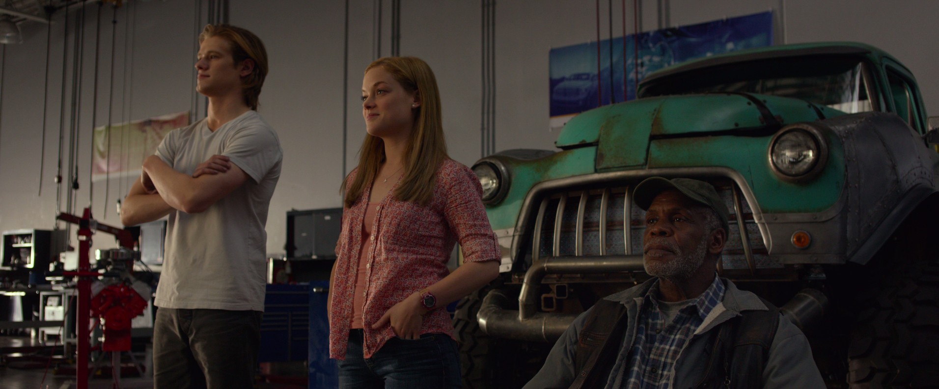 Monster Trucks (2016) —  shot,  lighting