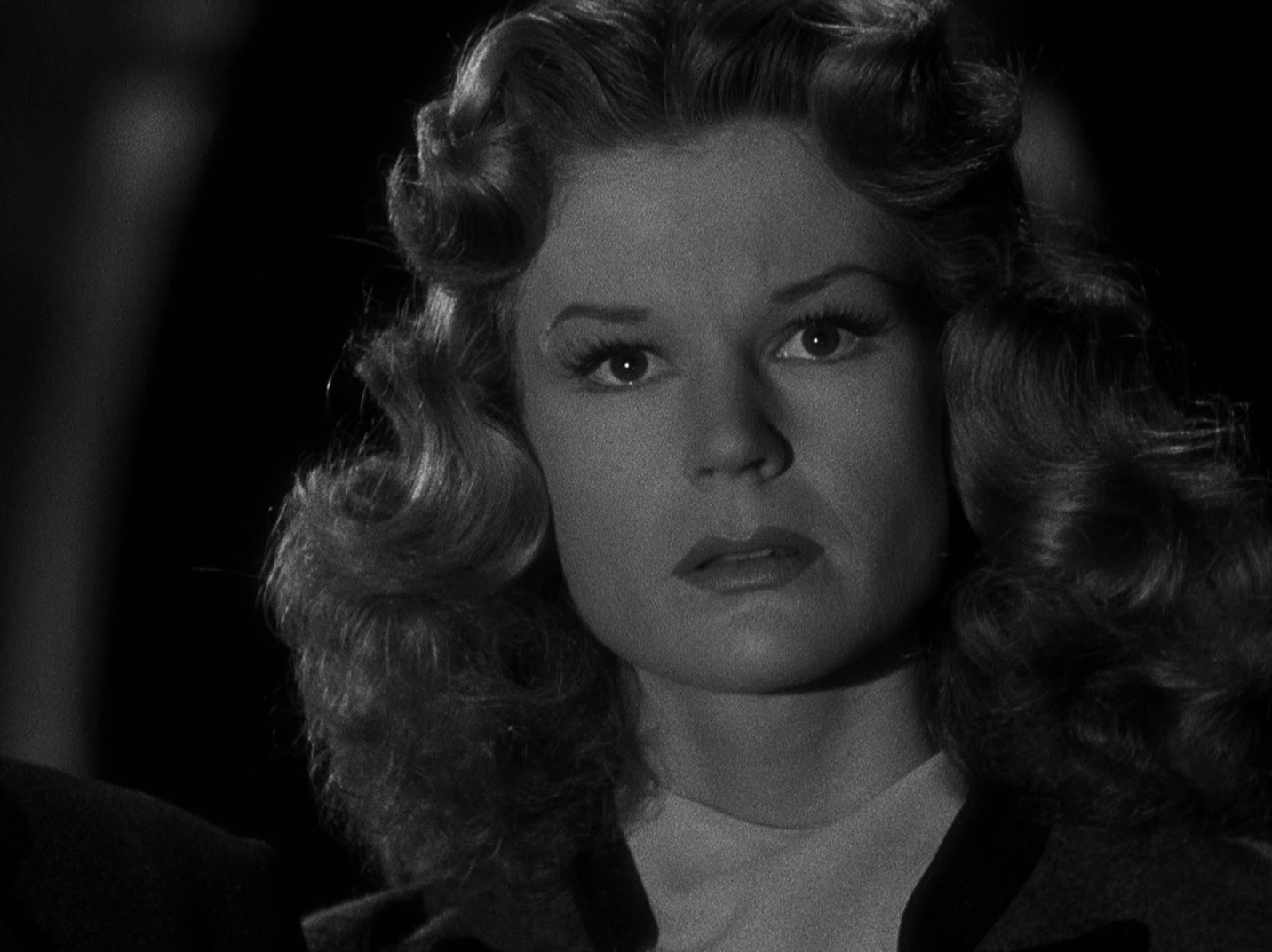 Address Unknown (1944) —  shot,  lighting