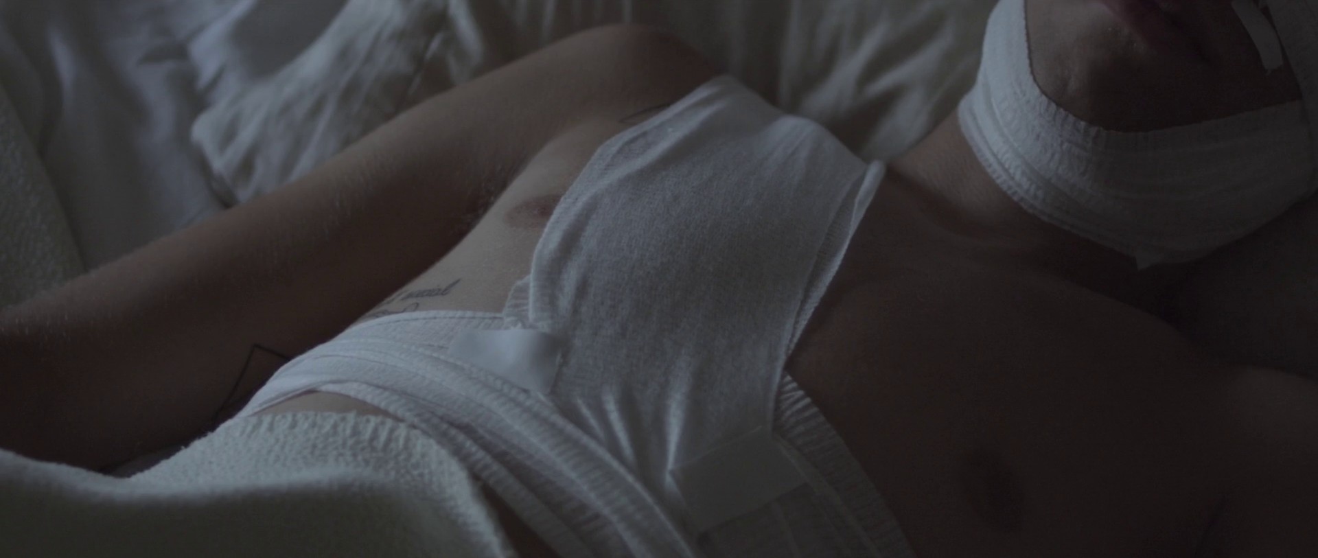 Fineshrine (2012) —  shot,  lighting