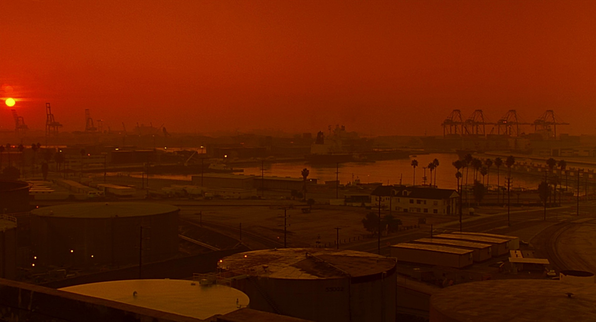 Barb Wire (1996) —  shot,  lighting