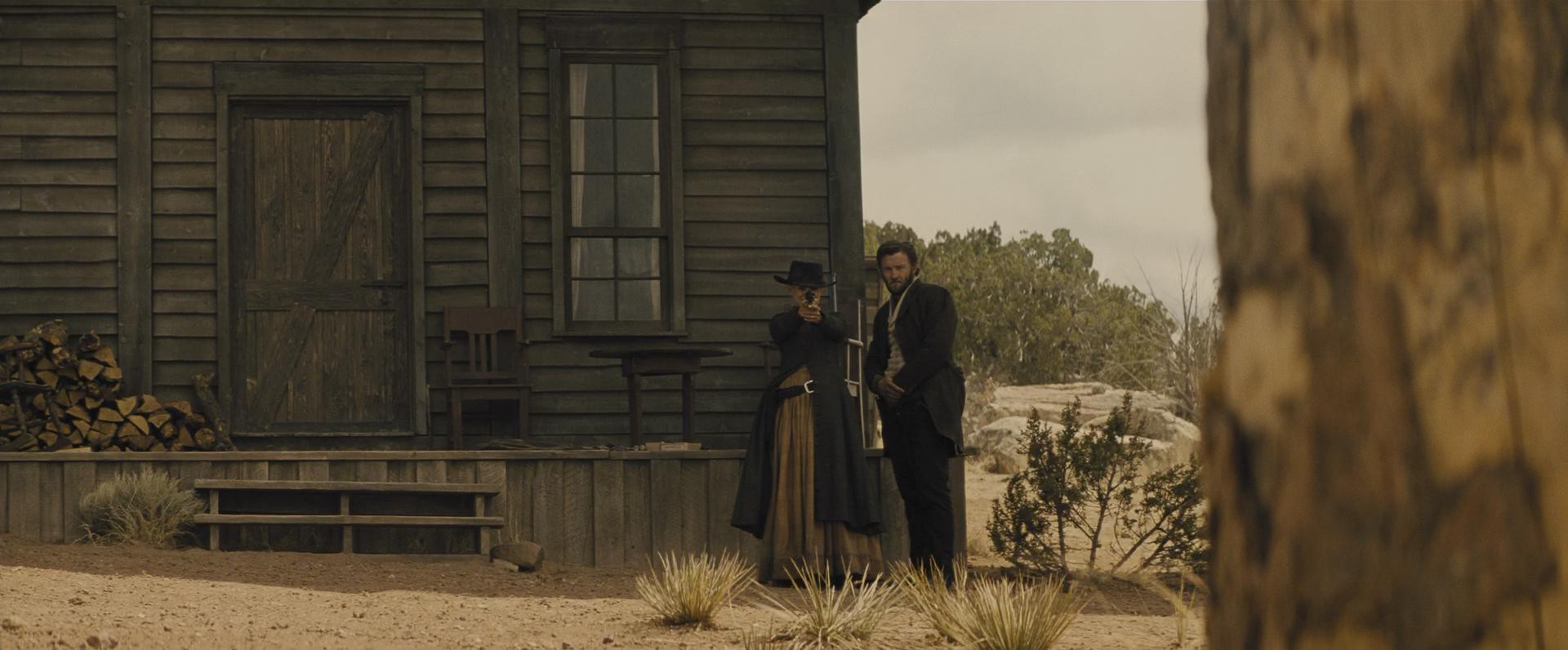 Jane Got a Gun (2015) —  shot,  lighting