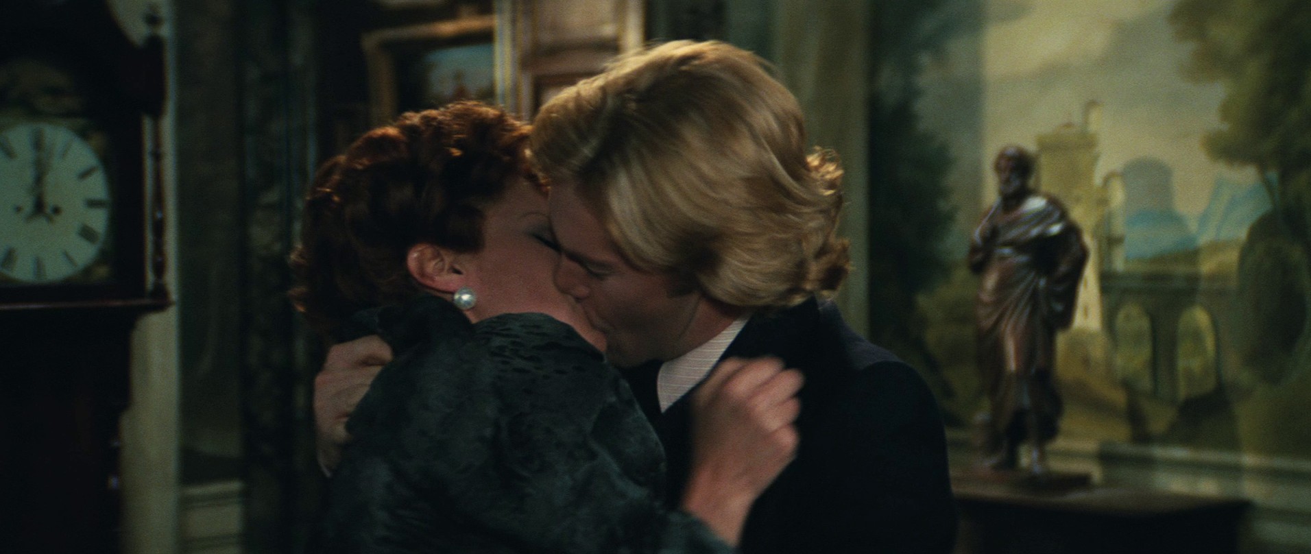 Conversation Piece (1974) —  shot,  lighting