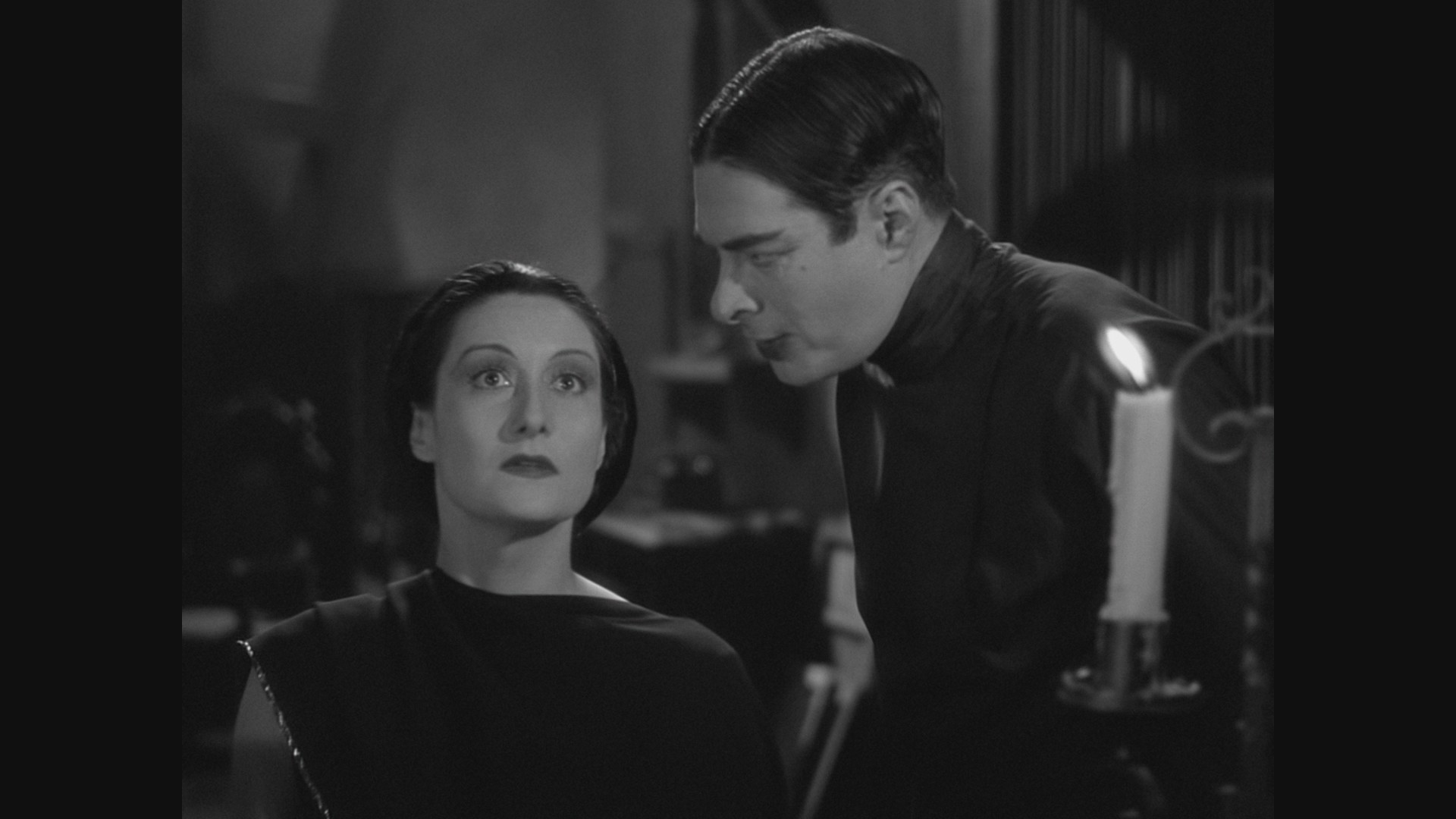Dracula's Daughter (1936) —  shot,  lighting