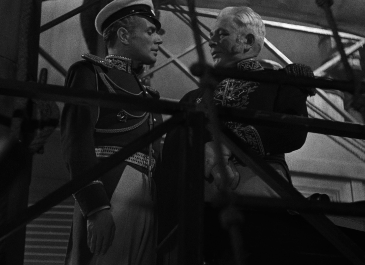 Yoshiwara (1937) —  shot,  lighting