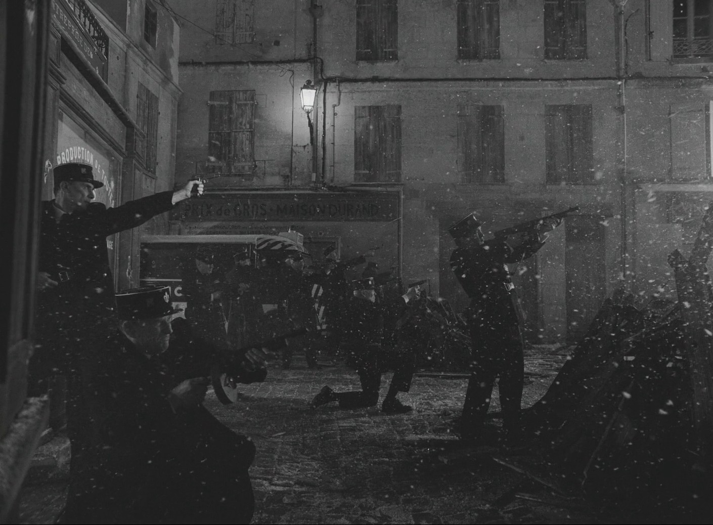 The French Dispatch (2021) —  shot,  lighting