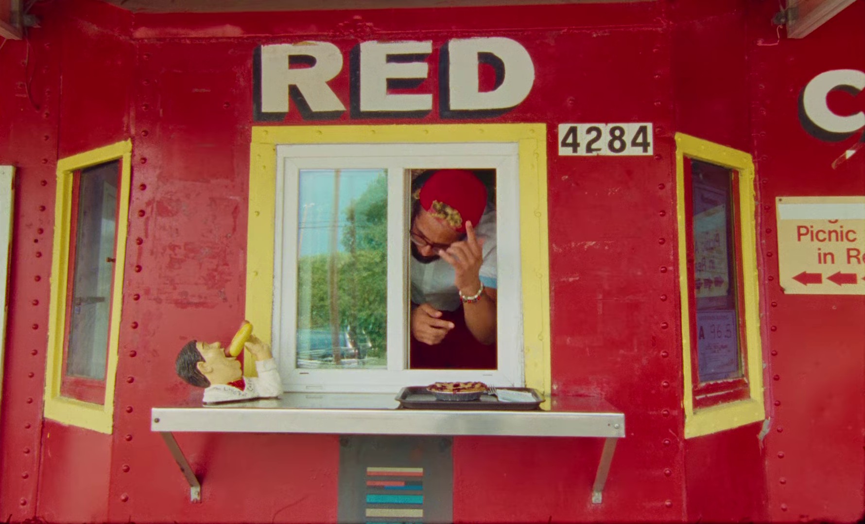 I Don't Wanna Talk (I Just Wanna Dance) (2021) —  shot,  lighting