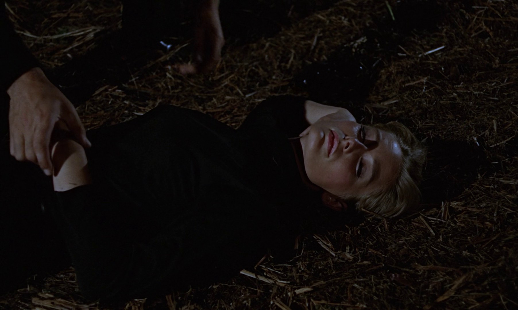 James Bond 007: Goldfinger (1964) —  shot,  lighting