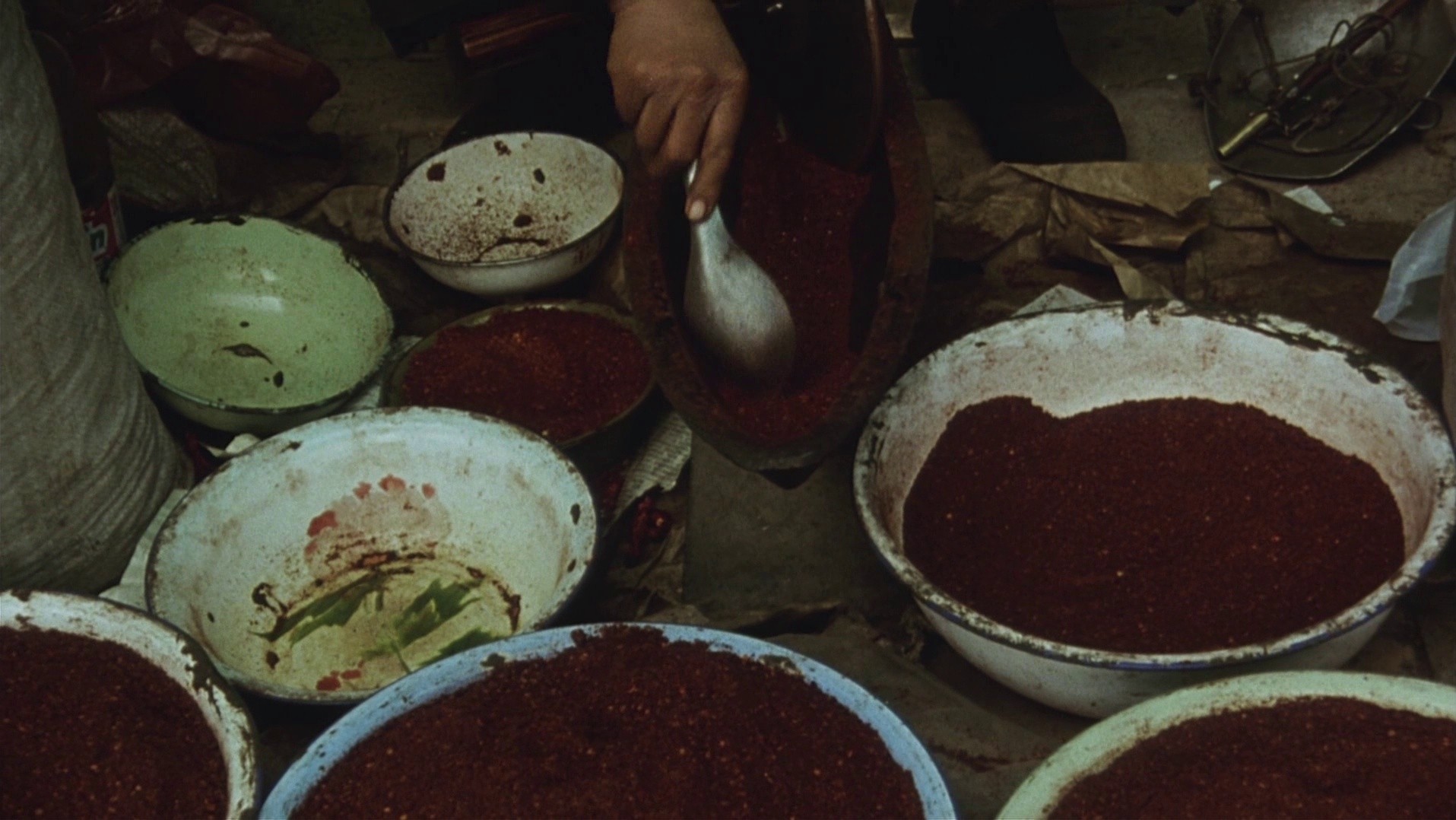 The Story of Qiu Ju (1993) —  shot,  lighting