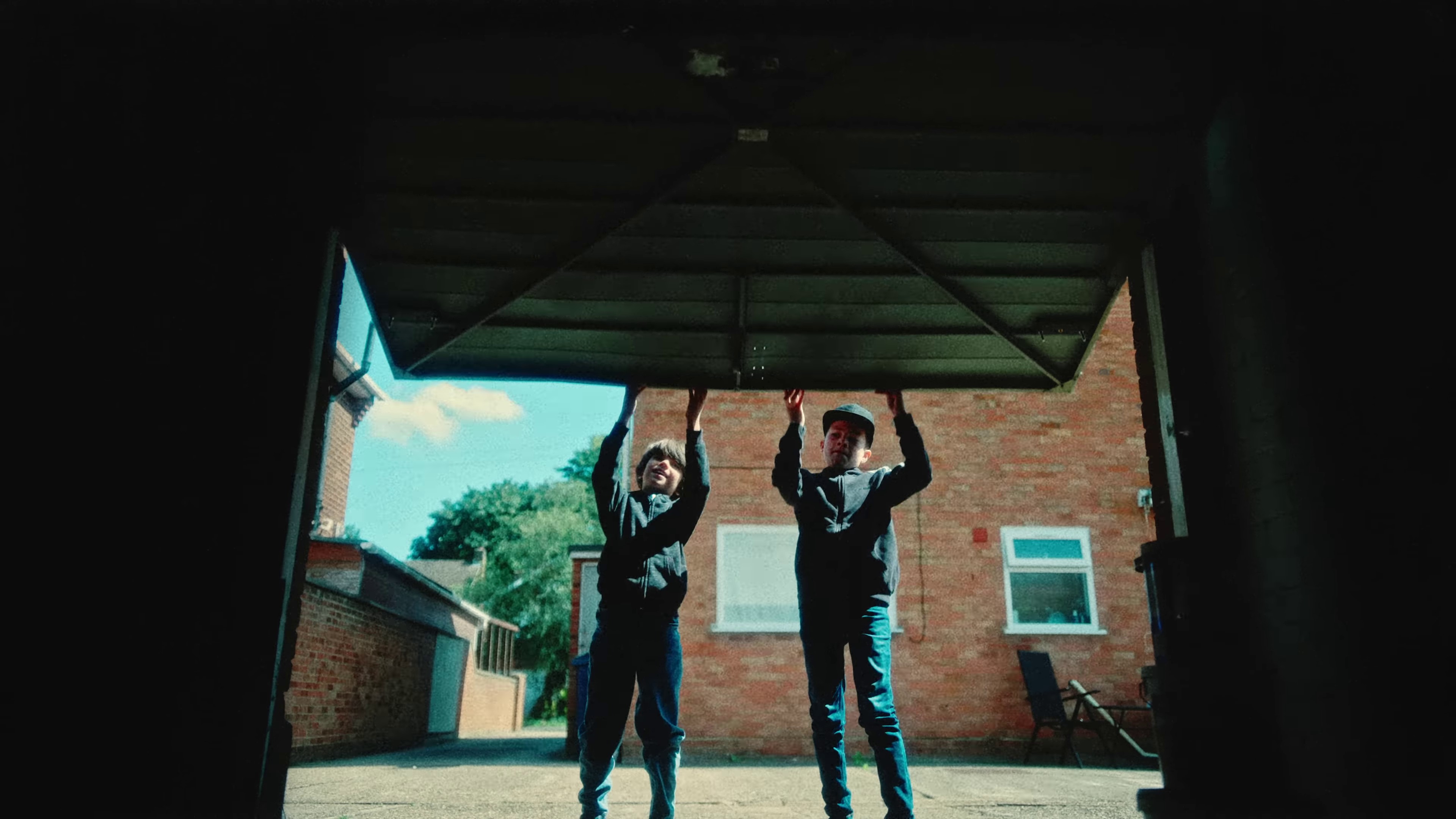 Shiner In The Dark (2023) —  shot,  lighting