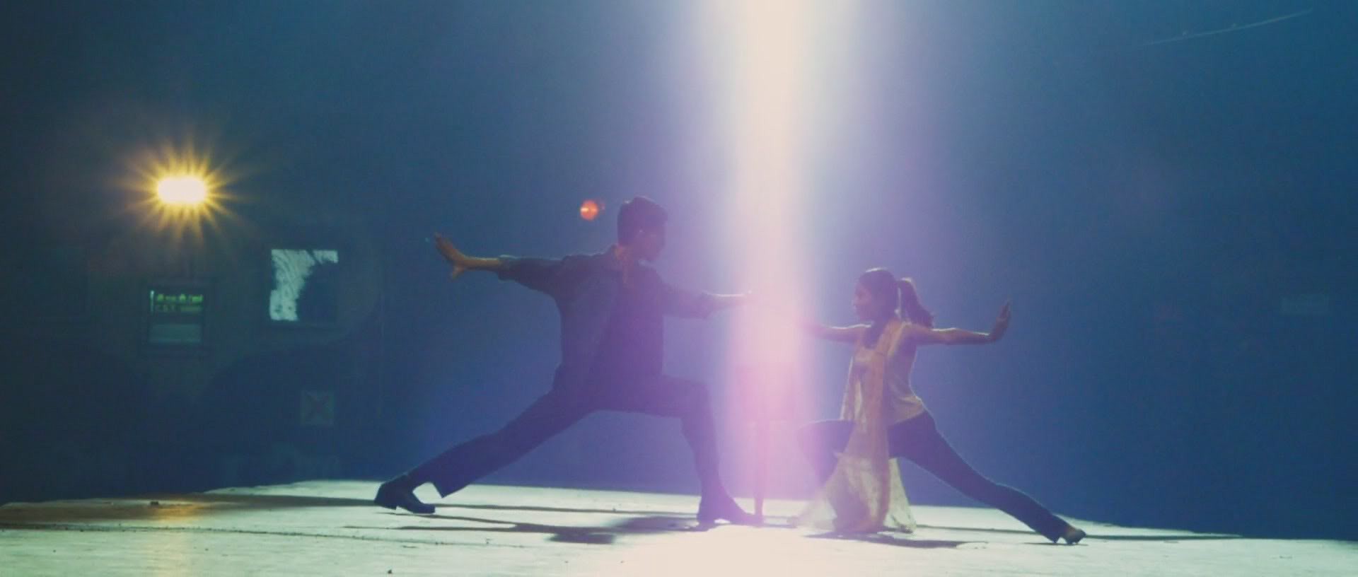 Slumdog Millionaire (2008) —  shot,  lighting