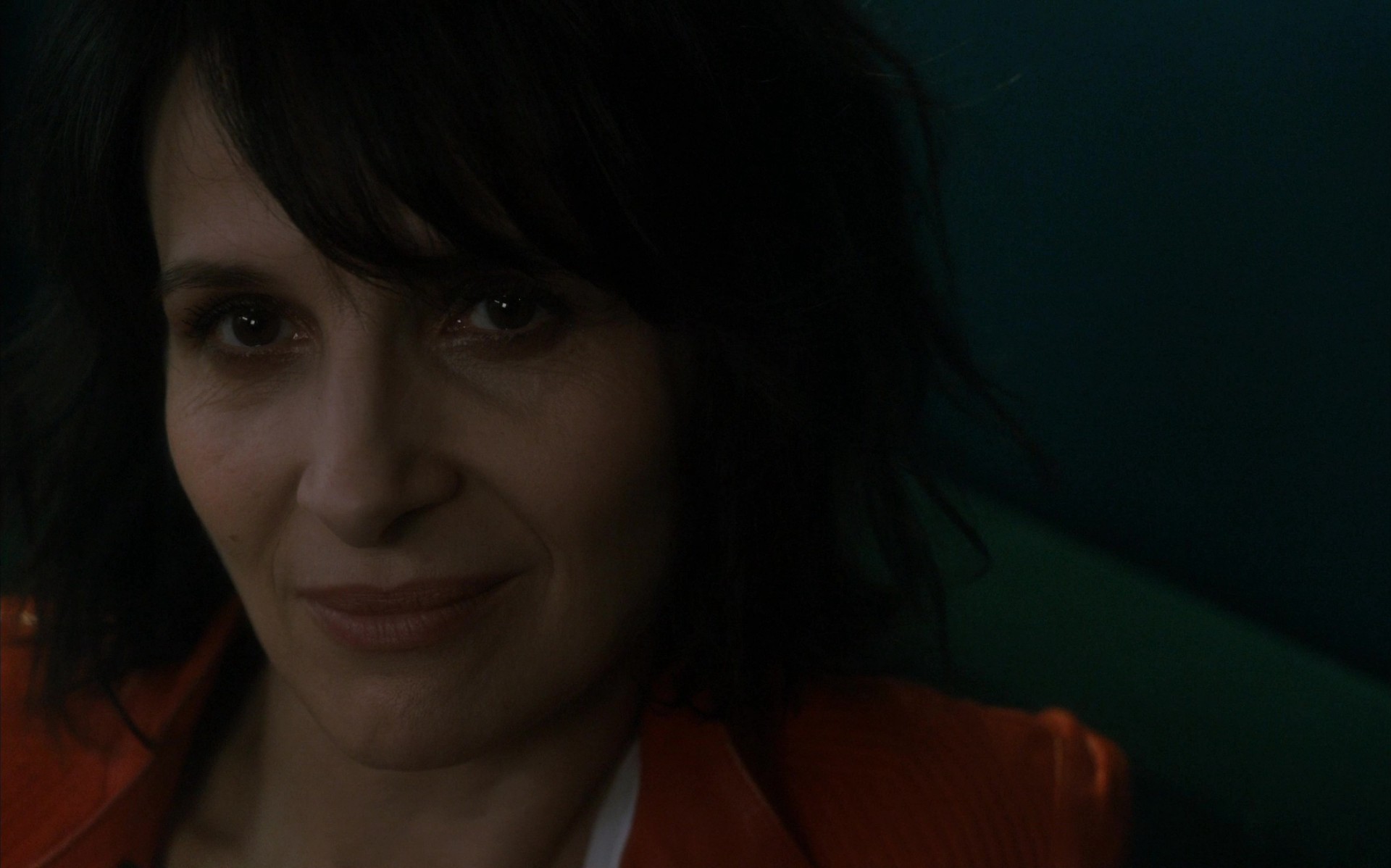 Let the Sunshine In (2017) —  shot,  lighting