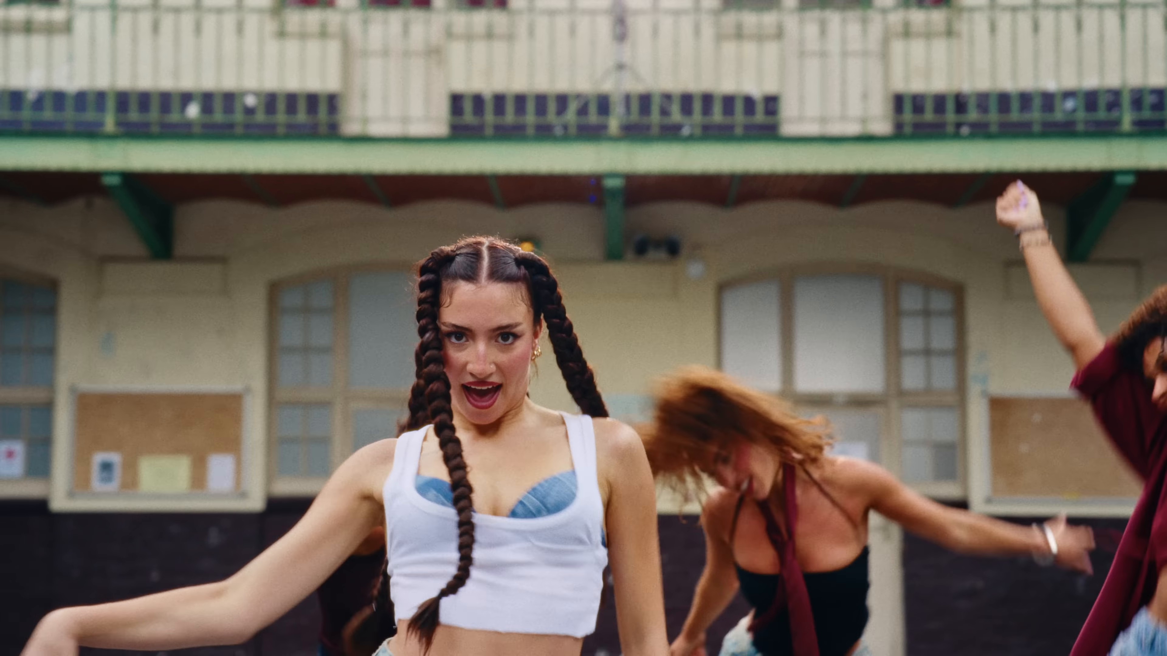 J’ai plus peur (2024) —  shot,  lighting