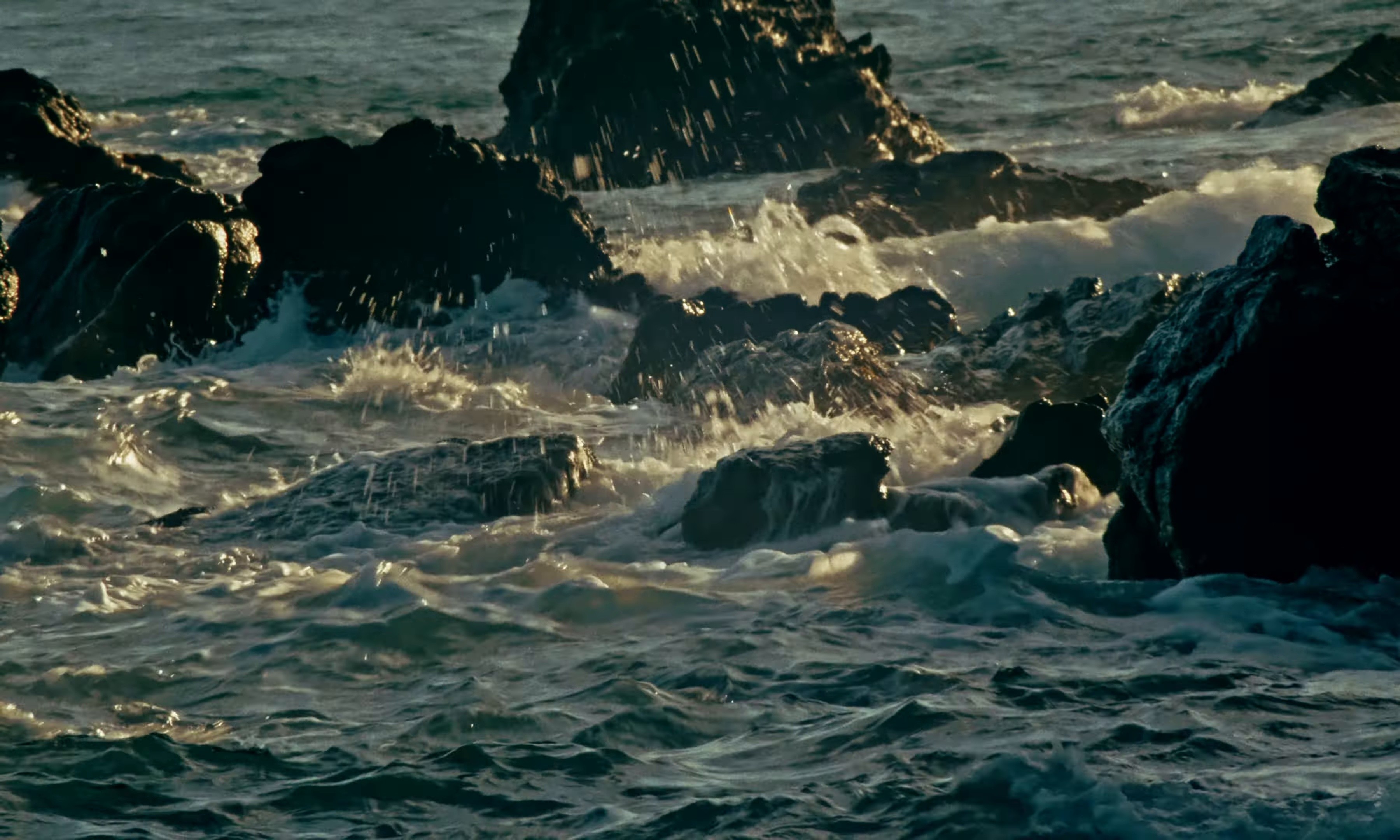 NOOR (2025) —  shot,  lighting