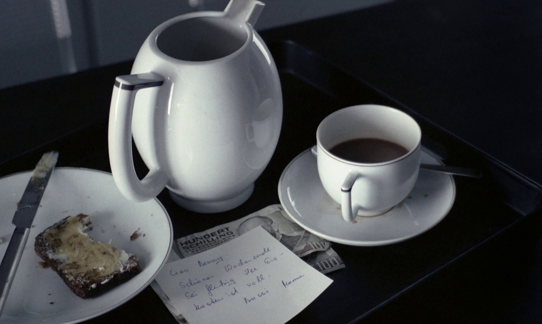 Benny's Video (1993) —  shot,  lighting