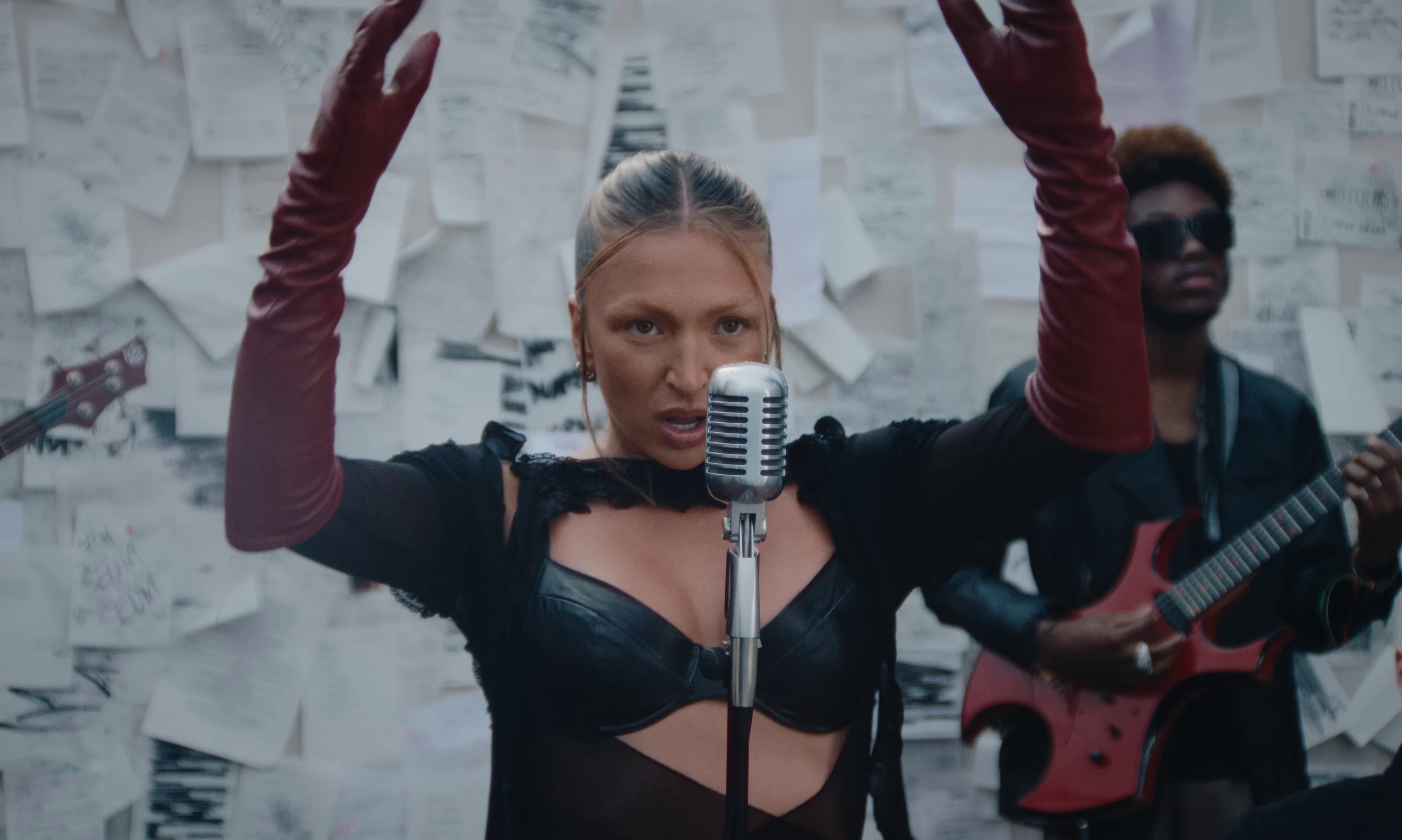 Seum (2023) —  shot,  lighting